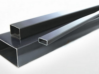 So S&aacute;nh Th&eacute;p Hộp Vu&ocirc;ng v&agrave; Chữ Nhật Trong Thi C&ocirc;ng X&acirc;y Dựng